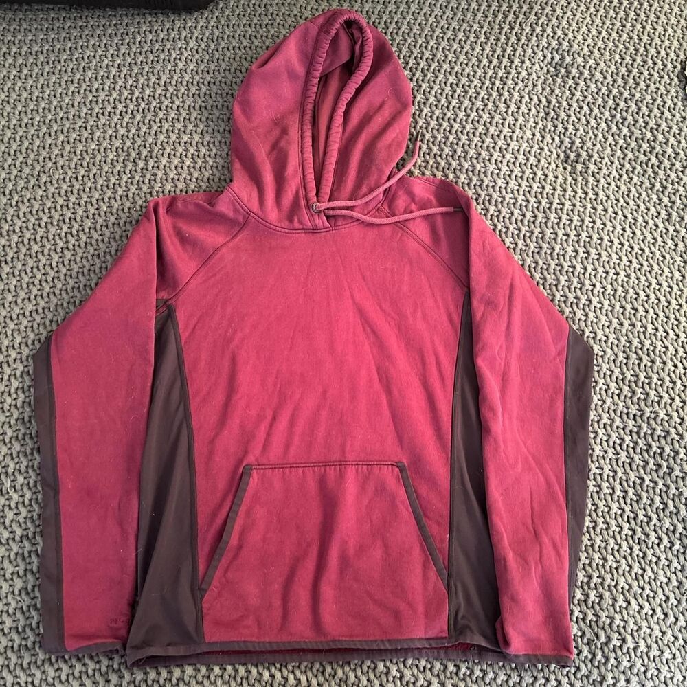 Under-armour Women's Burgundy and BLACK Hoodie size small